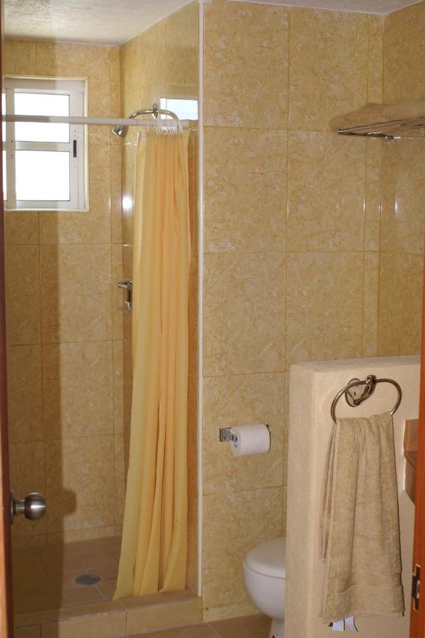 Suites Riviera Cancun Exterior photo